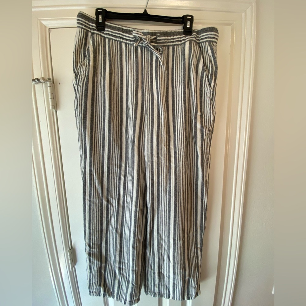 Old Navy, linen blend stripe plants